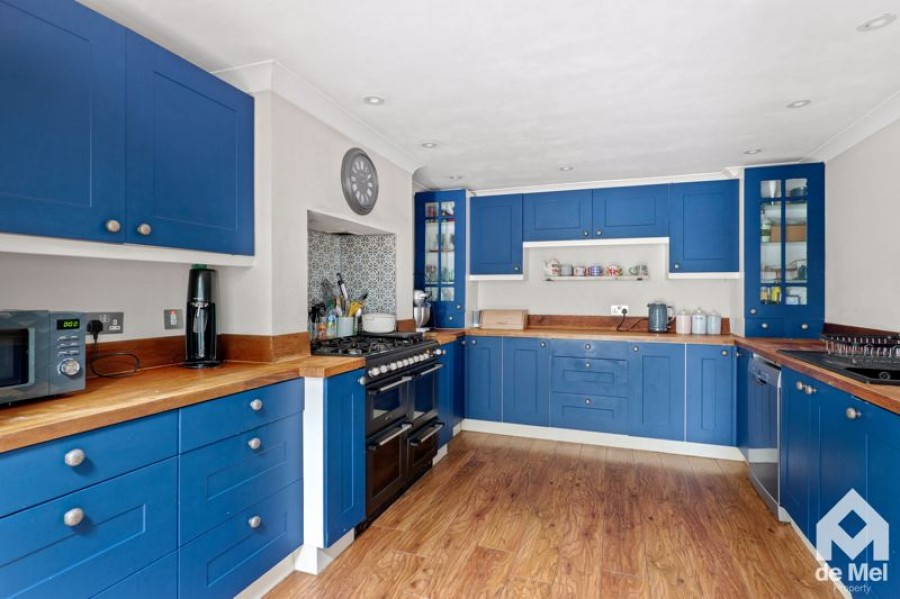 Images for Queensmead, Bredon Tewkesbury