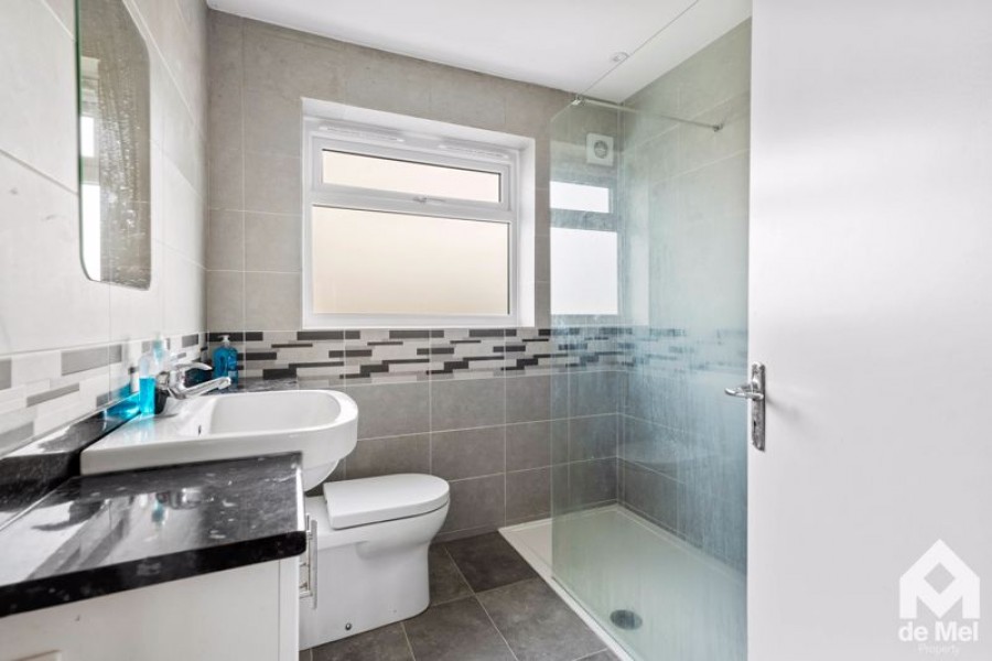 Images for Lambert Gardens, Shurdington, Gloucestershire, GL51