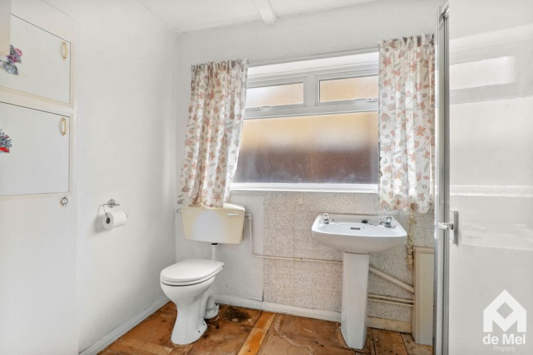 Images for Birchfield Road, Bishops Cleeve, Cheltenham, Gloucestershire, GL52