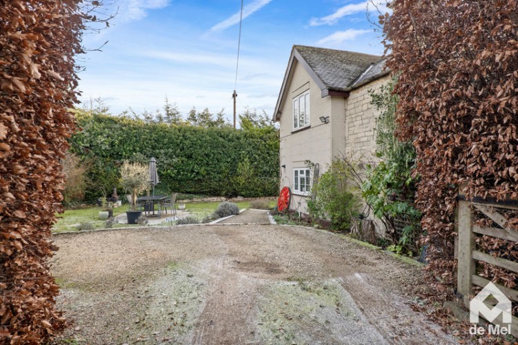 Images for Southam Fields Farm, Meadoway, Bishops Cleeve, Cheltenham, GL52