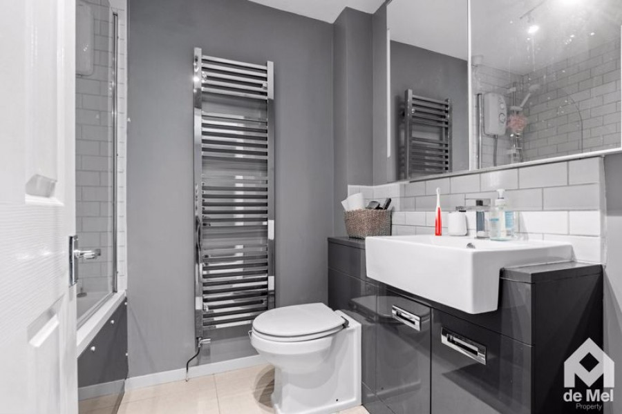 Images for Huxley Way, Bishops Cleeve, Cheltenham, GL52