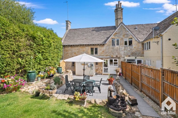 Images for Hyde Cottages, Brook Close, Winchcombe
