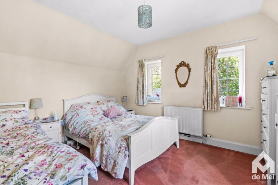 Images for Hyde Cottages, Brook Close, Winchcombe