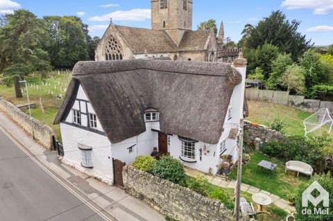 View Full Details for School Road, Bishops Cleeve, Cheltenham, GL52 - EAID:deMelProperty, BID:de Mel Property