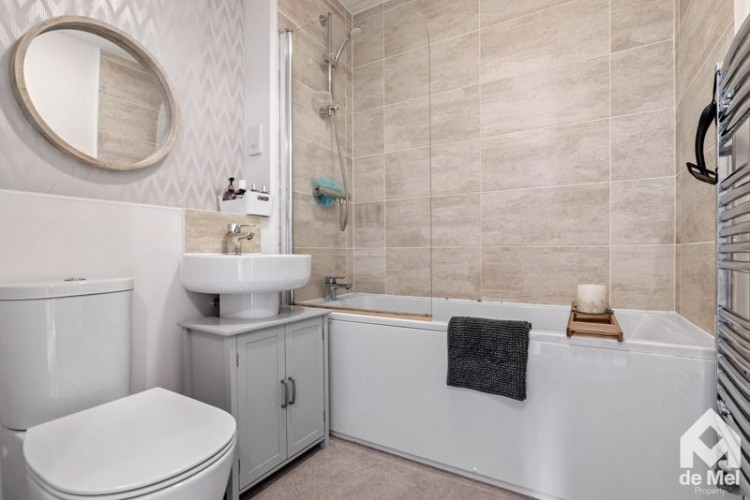 Images for Valentine Road, Bishops Cleeve