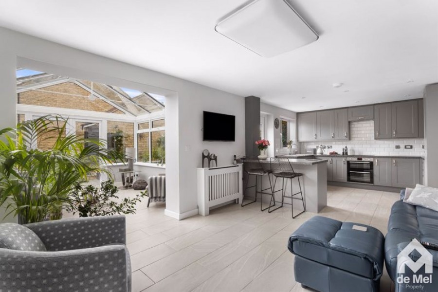 Images for Little Grebe Road, Bishops Cleeve, Cheltenham, GL52