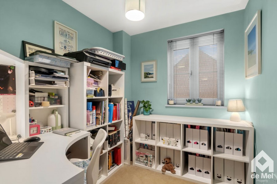 Images for Spinney Grove, Evesham