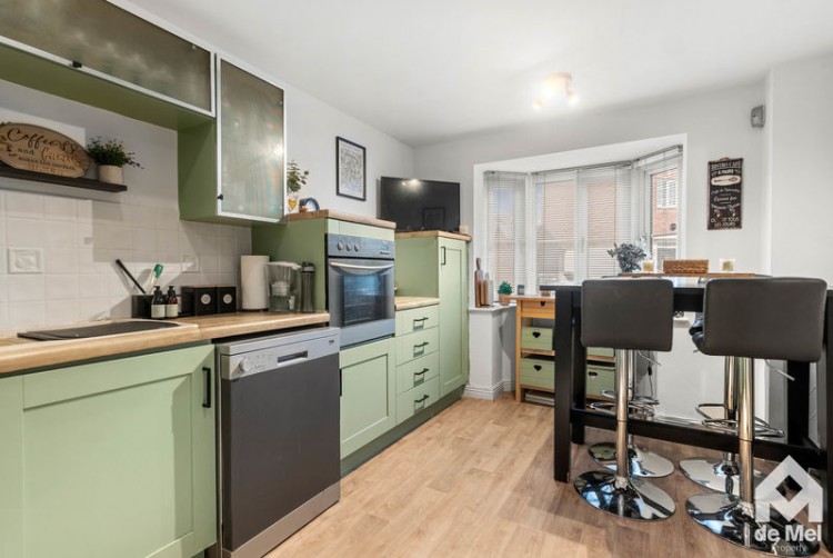 Images for Spinney Grove, Evesham