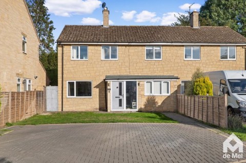 View Full Details for Oak Gardens, Bredon - EAID:deMelProperty, BID:de Mel Property