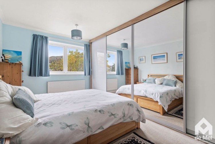 Images for Vineries Close, Cheltenham