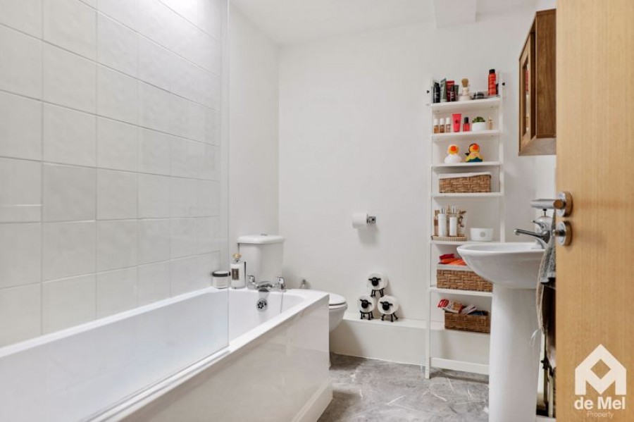 Images for Jenner Walk, Cheltenham, Gloucestershire, GL50