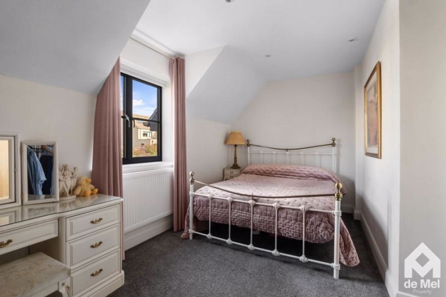 Images for Stow Road, Toddington, Gloucestershire, GL54