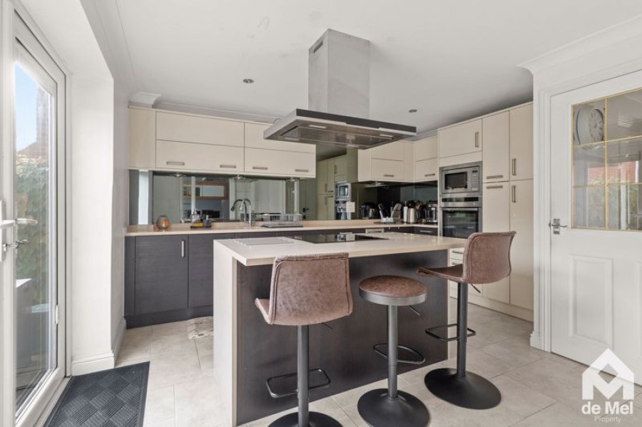 Images for Hanson Gardens, Bishops Cleeve, Cheltenham, GL52