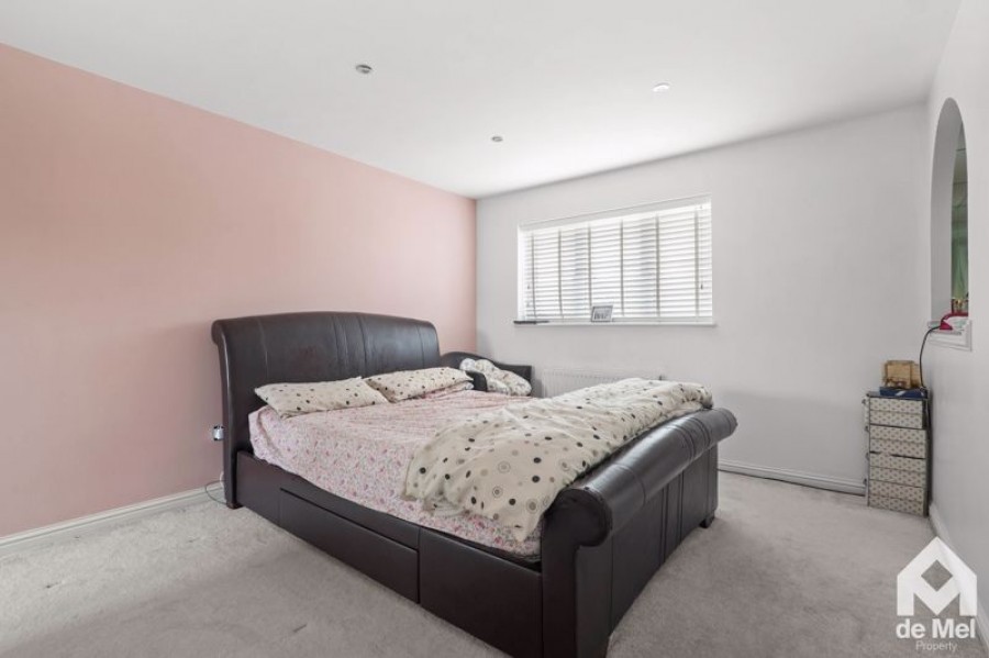 Images for Hanson Gardens, Bishops Cleeve, Cheltenham, GL52