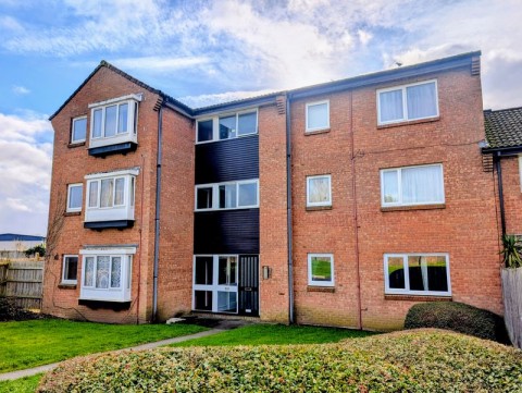 View Full Details for St. Peters Close, Cheltenham, Gloucestershire, GL51 - EAID:deMelProperty, BID:de Mel Property