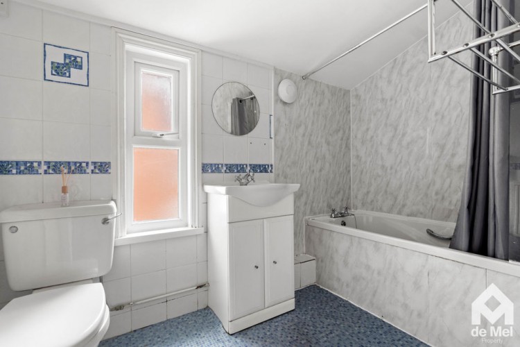 Images for Oakland Avenue, Cheltenham