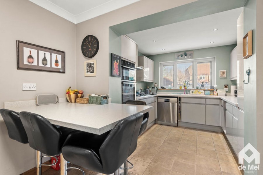 Images for Cornfield Drive, Bishops Cleeve, Cheltenham, GL52