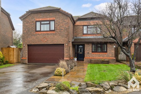 View Full Details for Yarlington Close, Bishops Cleeve, Cheltenham, Gloucestershire, GL52 - EAID:deMelProperty, BID:de Mel Property