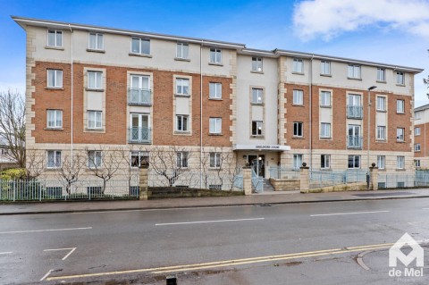 View Full Details for Sheldons Court, Winchcombe Street, Cheltenham, Gloucestershire, GL52 - EAID:deMelProperty, BID:de Mel Property