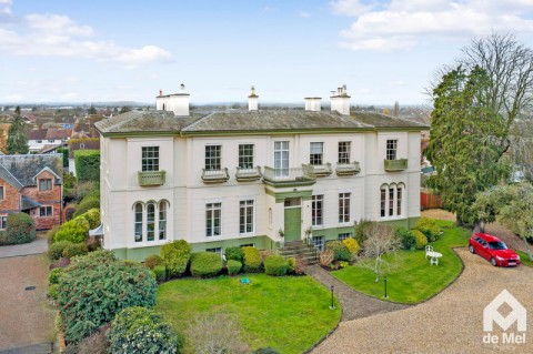 View Full Details for The Cleevelands, Cheltenham, Gloucestershire, GL50 - EAID:deMelProperty, BID:de Mel Property