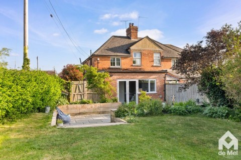 View Full Details for Newtown, Toddington, Gloucestershire, GL54 - EAID:deMelProperty, BID:de Mel Winchcombe
