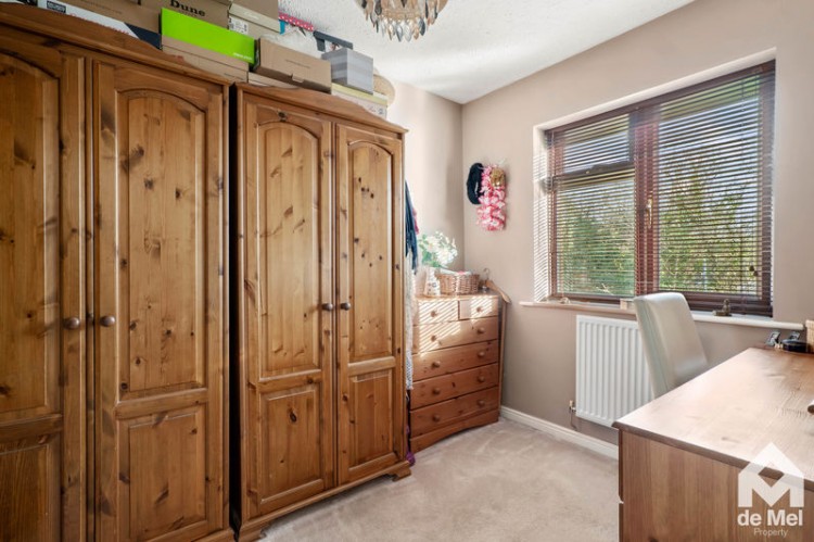 Images for Yarlington Close, Bishops Cleeve, Cheltenham, GL52