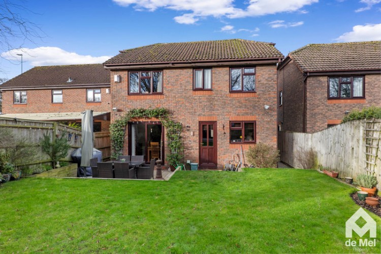 Images for Yarlington Close, Bishops Cleeve, Cheltenham, GL52