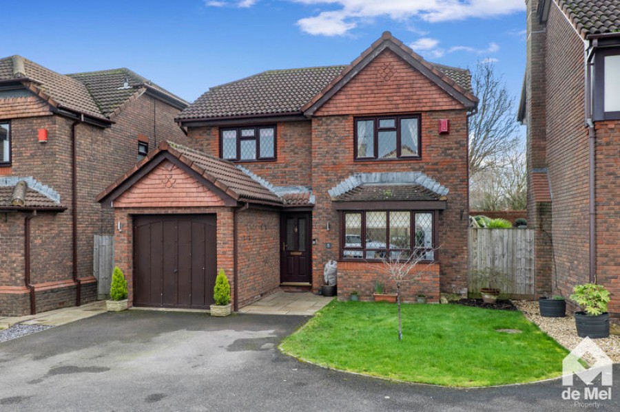 Images for Yarlington Close, Bishops Cleeve, Cheltenham, GL52