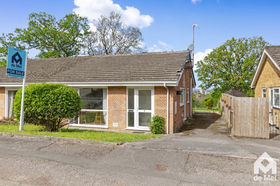 Images for Oakhurst Rise, Charlton Kings, Cheltenham, GL52
