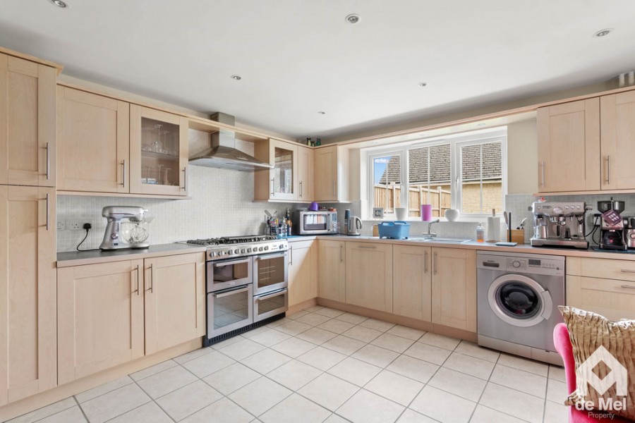 Images for Butterfield Court, Bishops Cleeve, Cheltenham, GL52