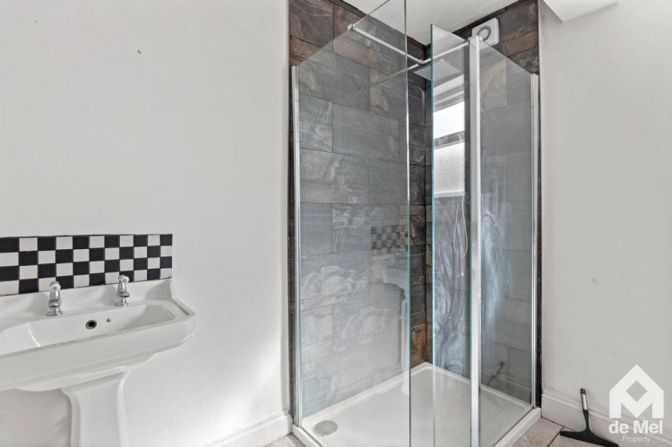 Images for East Approach Drive, Cheltenham