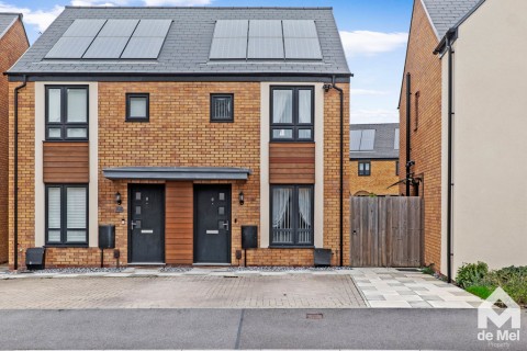 View Full Details for Ruby Avenue, Bishops Cleeve, Cheltenham, GL52 - EAID:deMelProperty, BID:de Mel Property