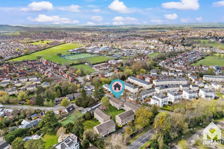 Images for Oak Lodge, The Park