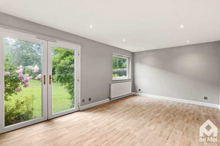 Images for Oak Lodge, The Park