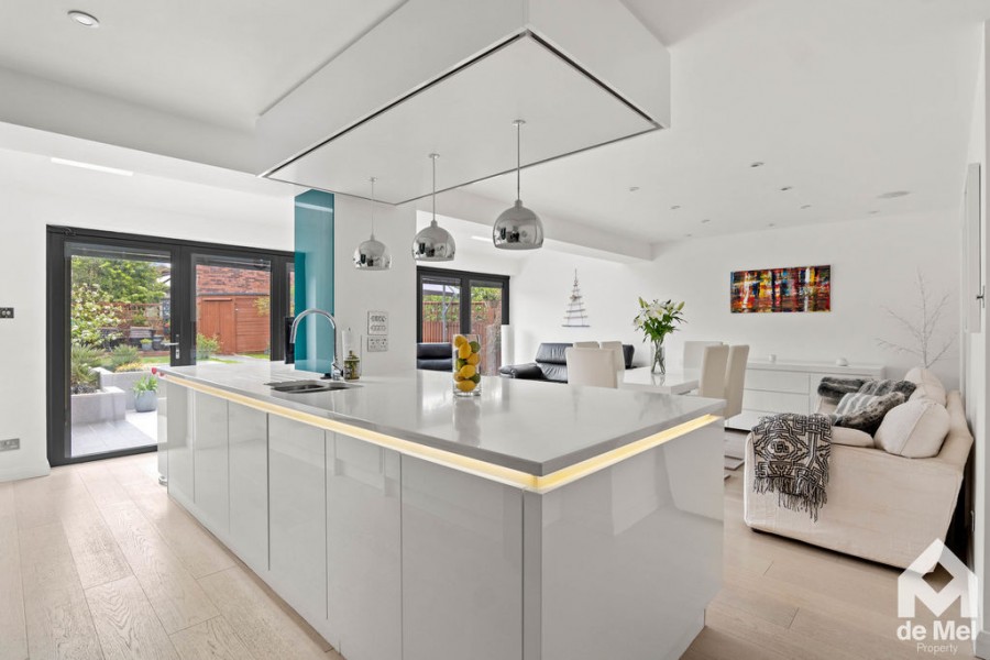 Images for Vilverie Mead, Bishops Cleeve, Cheltenham