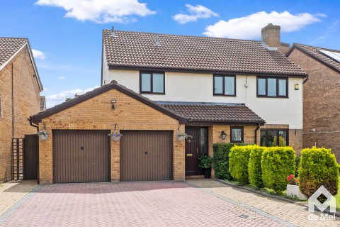 View Full Details for Chasely Crescent, Cheltenham - EAID:deMelProperty, BID:de Mel Property