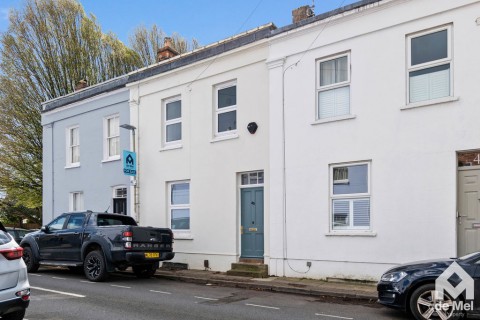 View Full Details for Portland Square, Cheltenham, GL52 2HS - EAID:deMelProperty, BID:de Mel Property