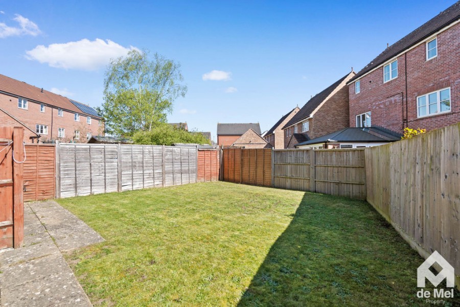 Images for Kingfisher Drive, Cheltenham