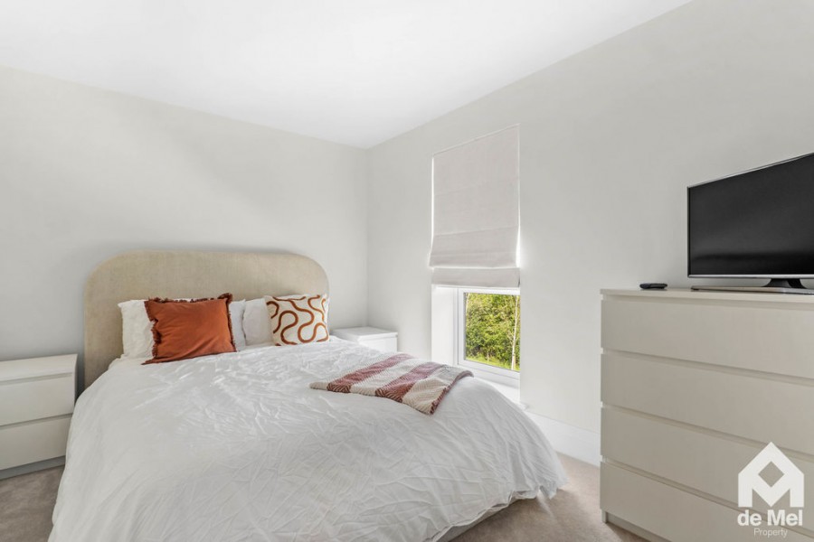Images for Wallace Square, Bishops Cleeve, Cheltenham, GL52