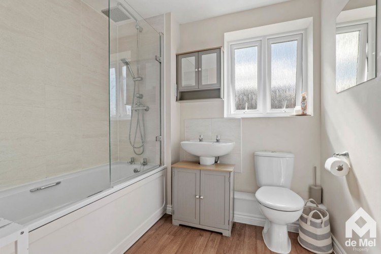 Images for Fotescue Road, Bishops Cleeve, Cheltenham