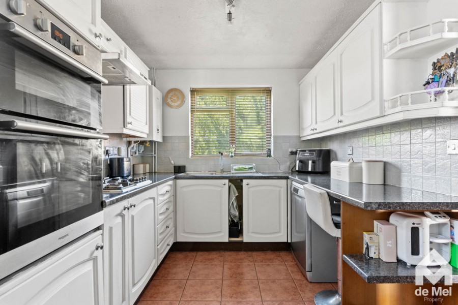 Images for St. Lukes Close, Evesham