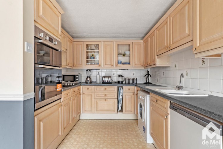 Images for Redwood Court, Cheltenham