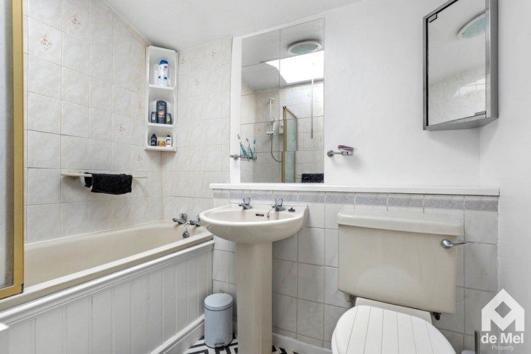 Images for Redwood Court, Cheltenham