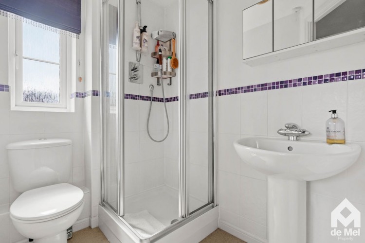 Images for Sandpiper Drive, Cheltenham