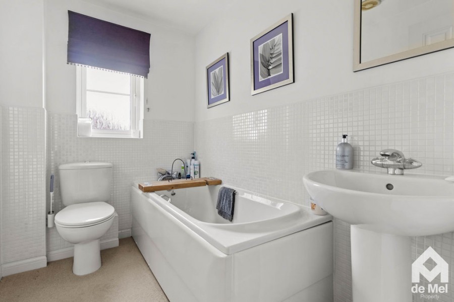 Images for Sandpiper Drive, Cheltenham