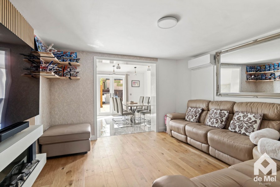 Images for Meadow Lea, Bishops Cleeve, Cheltenham