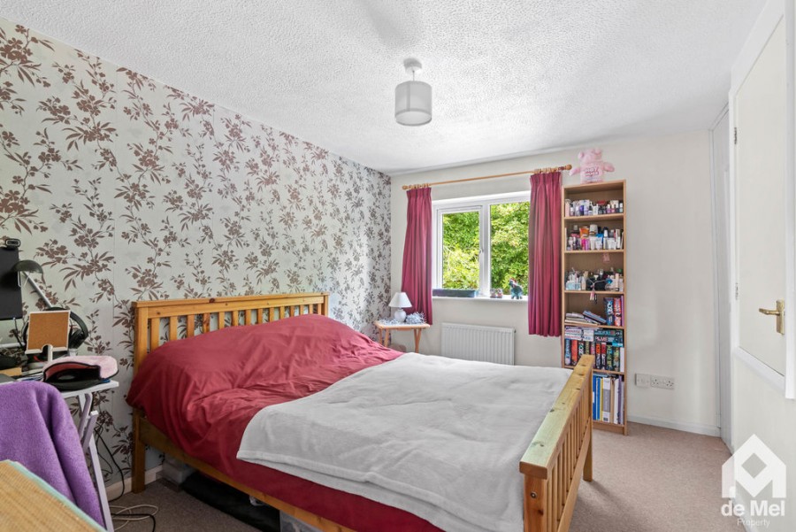 Images for Little Acorns, Bishops Cleeve