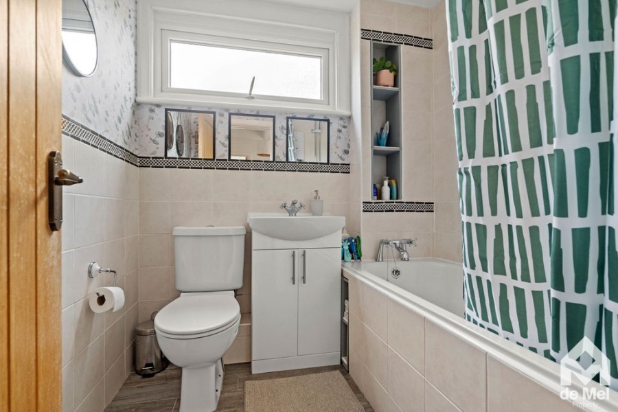 Images for Yew Tree Close, Cheltenham