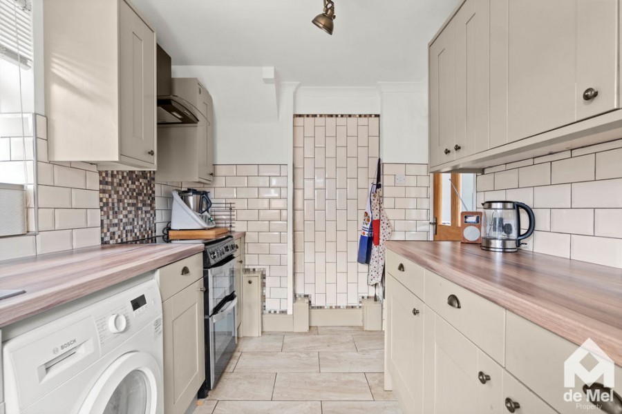 Images for Yew Tree Close, Cheltenham
