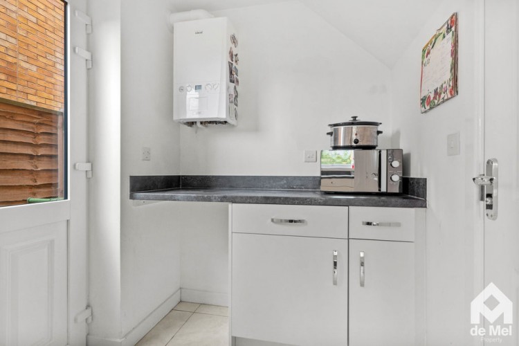 Images for Sapphire Road, Bishops Cleeve, Cheltenham